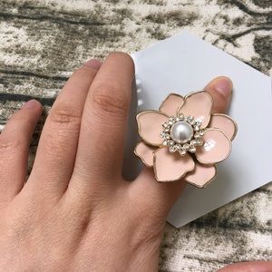 Pink flower ring